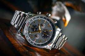 FintechZoom's Role in the Luxury Watches Ecosystem: